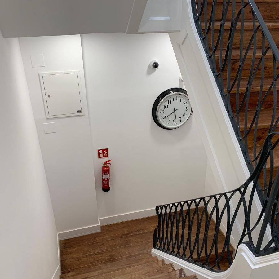 One-Bedroom Apartment Second Floor